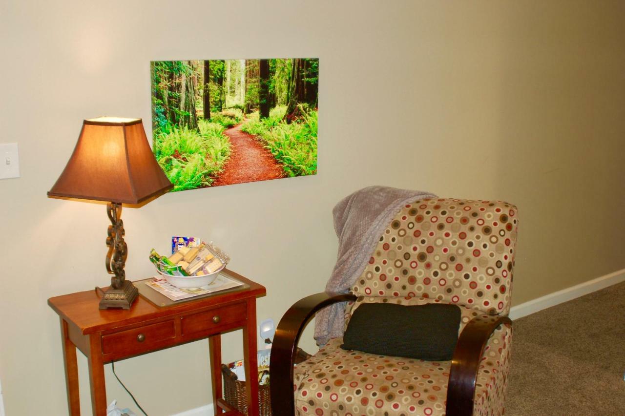 Blue Bear Den 3Br 2Ba Dtc Private Apt Hot Tub Exterior foto
